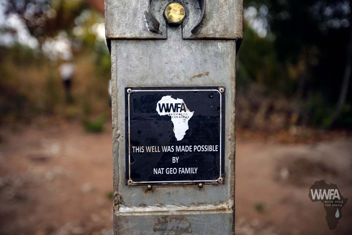 2017-Mwedini-nat-geo-well-close-up-ii-2-1200